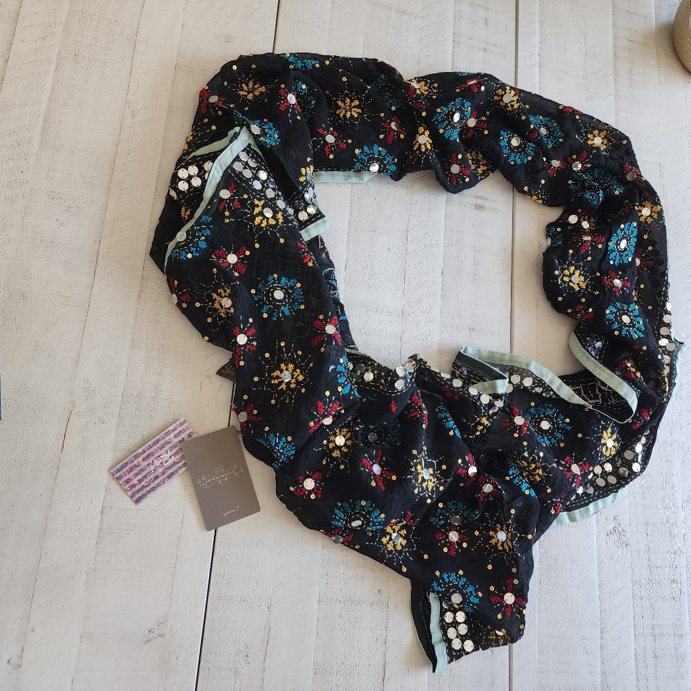 Raj Y2K Black Embroidered Infinity Scarf Vintage NWT!